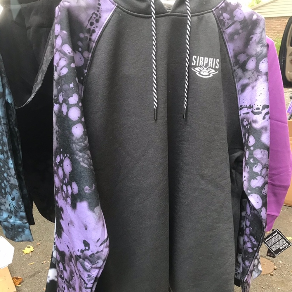 Sirphis Sweatshirt
